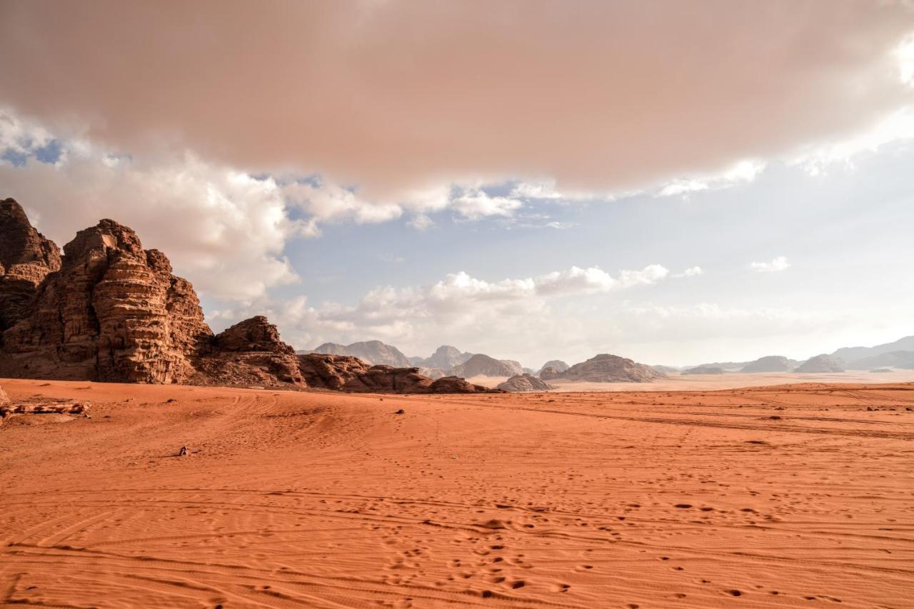 Art Camp Wadi Rum Buitenkant foto