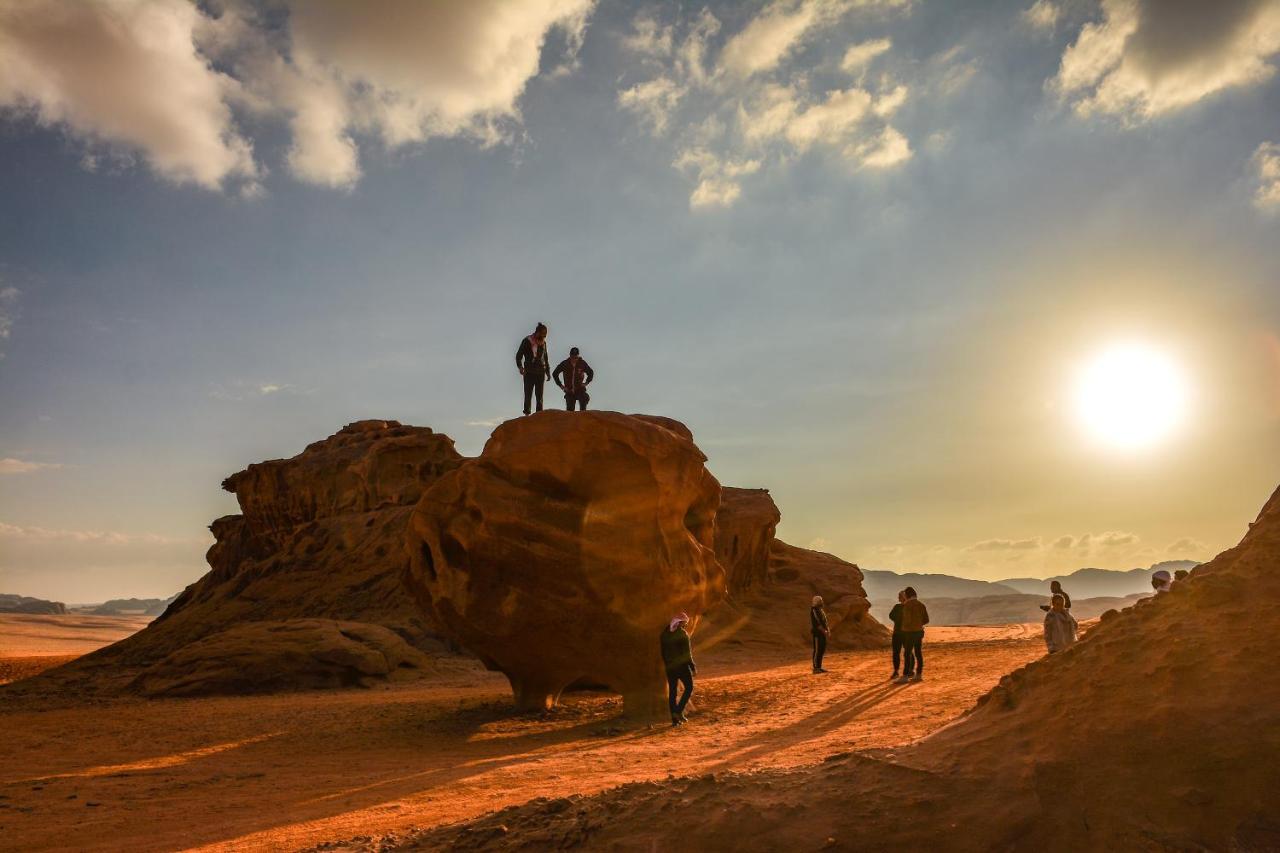 Art Camp Wadi Rum Buitenkant foto