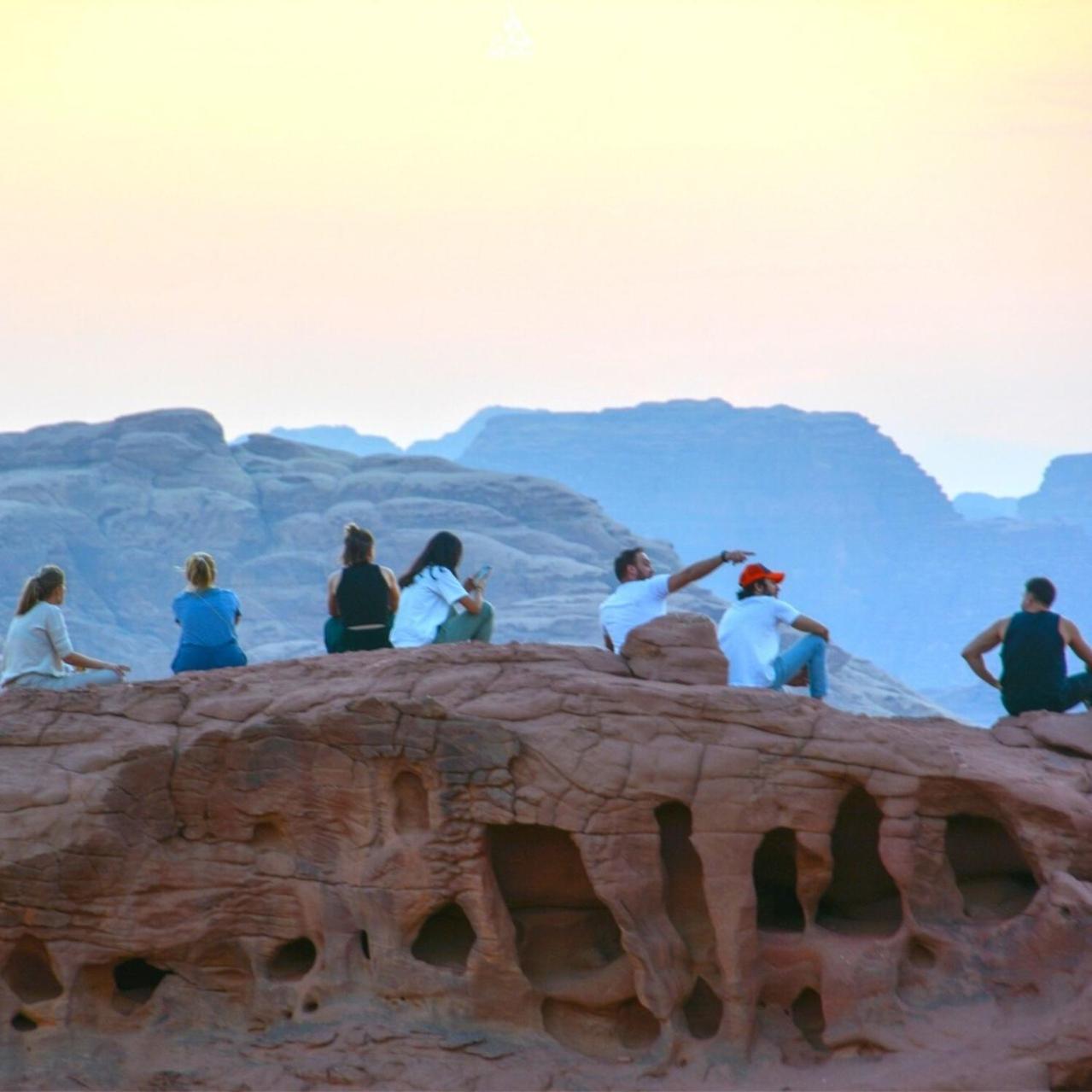 Art Camp Wadi Rum Buitenkant foto