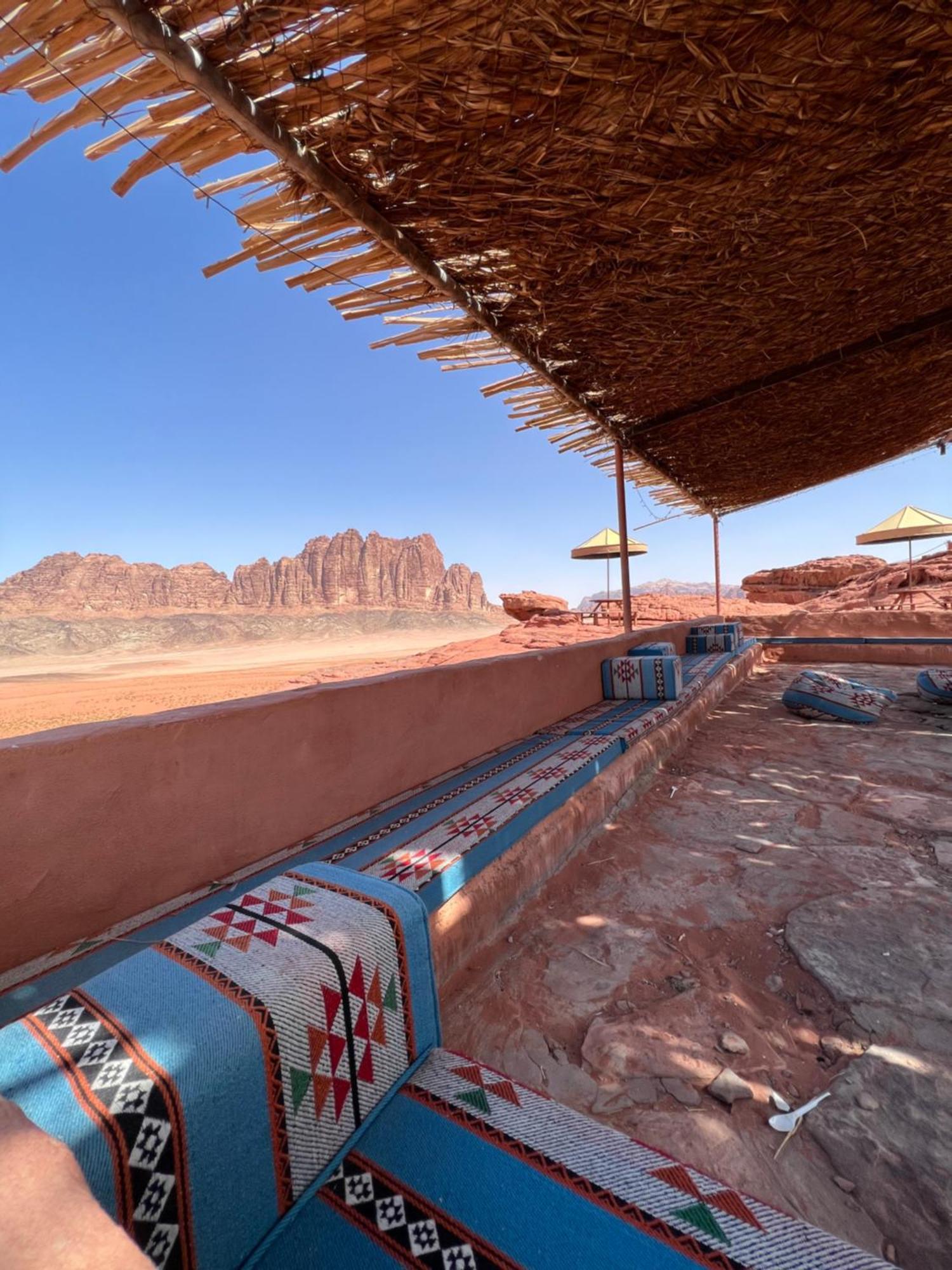 Art Camp Wadi Rum Buitenkant foto