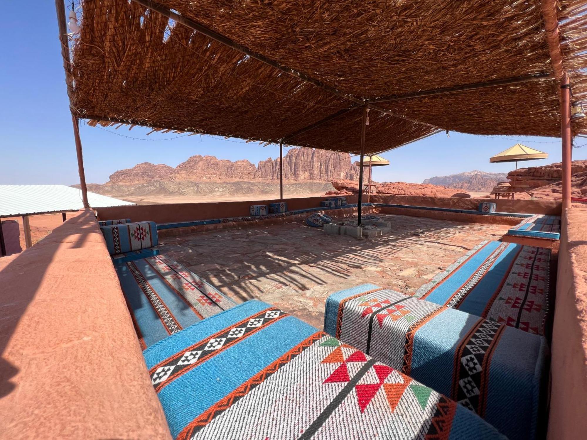 Art Camp Wadi Rum Buitenkant foto