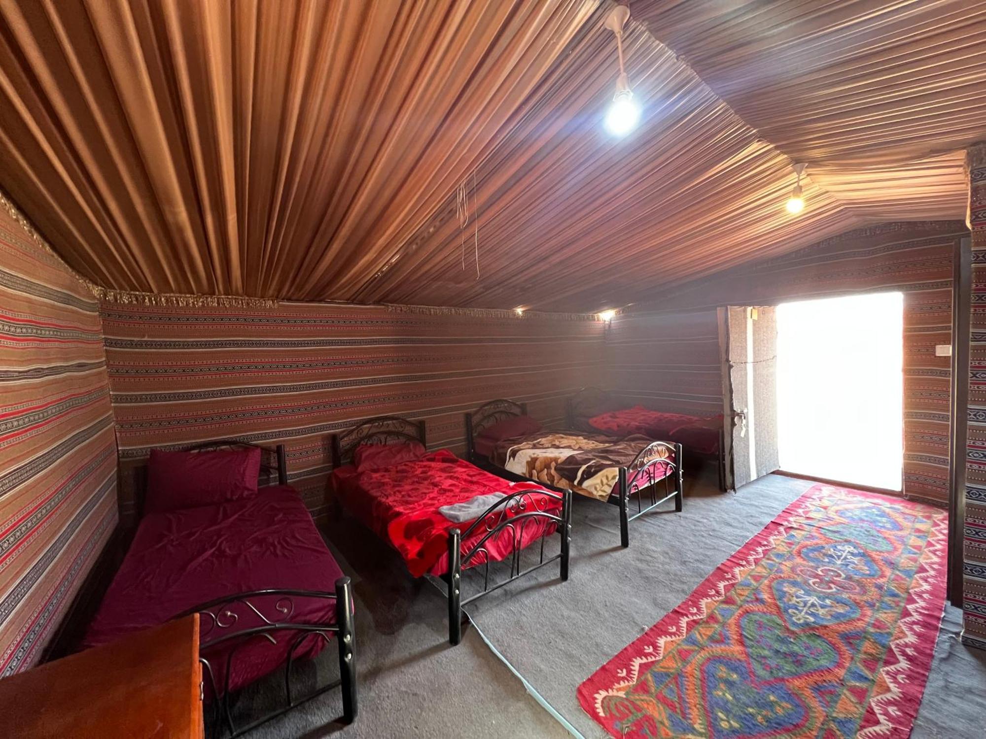 Art Camp Wadi Rum Buitenkant foto