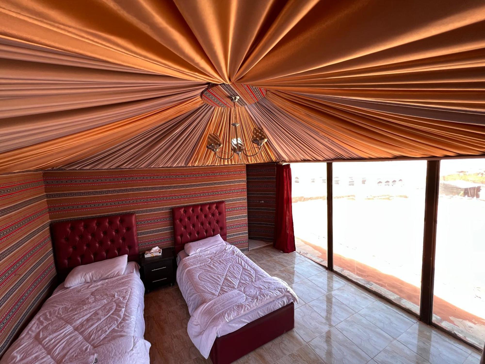 Art Camp Wadi Rum Buitenkant foto